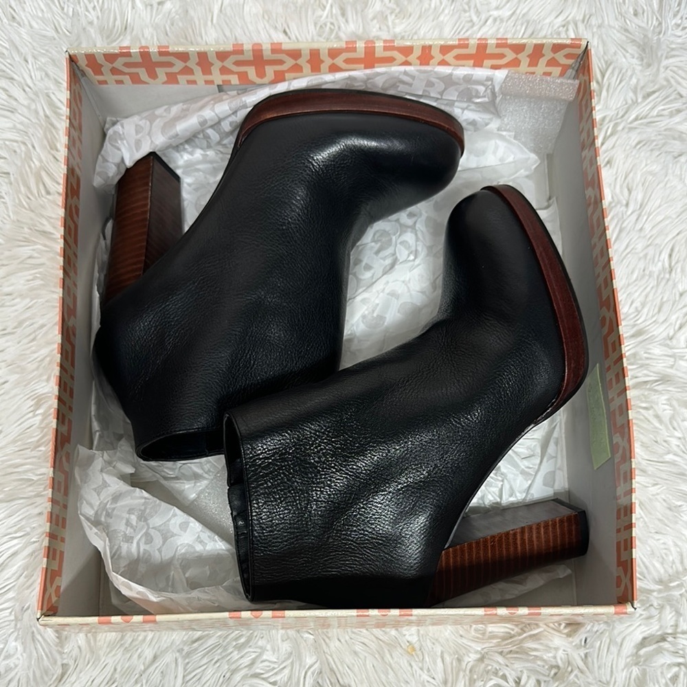 Gianni Bini Black and Brown Leather Ankle Booties